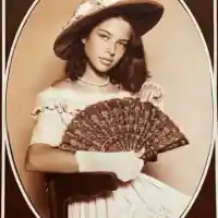 Вижте Андреа като тийнейджърка