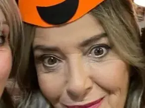 Вижте родните звезди на Хелиуин! НиЛо се облече като камериерка, Петканови станаха затворници (МНОГО СНИМКИ)