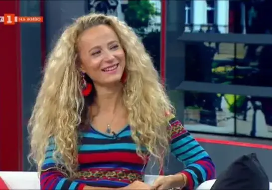 Защо БНТ уволни Деси Добрева?