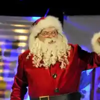 Актьорът Иван Петрушинов - първият Дядо Коледа със зелен сертификат