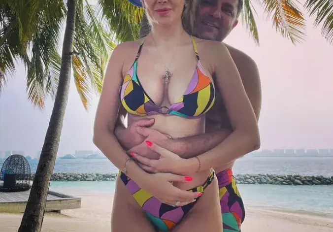 Антония Петрова посреща НГ на Малдивите