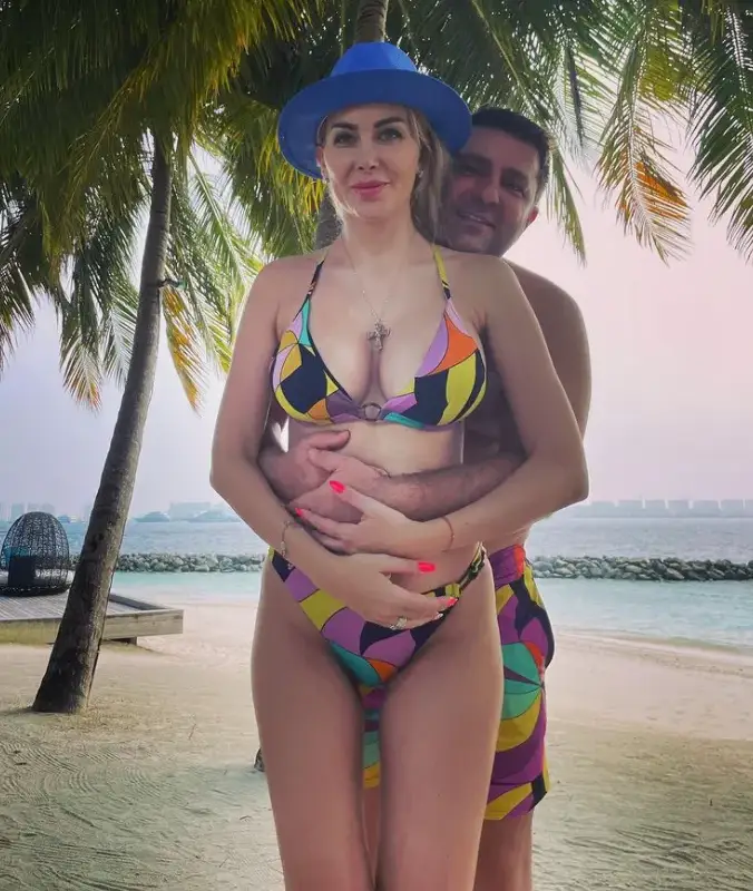 Антония Петрова посреща НГ на Малдивите