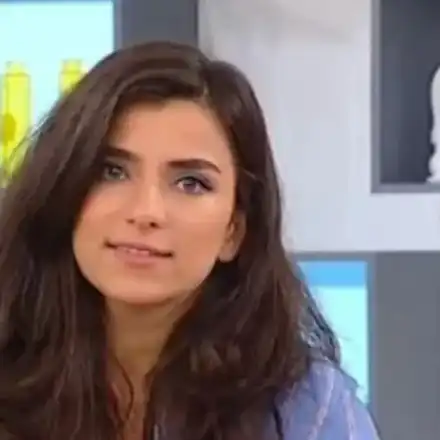 Банда Банда е пленителна Снежанка (HOT Фото)