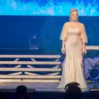 Цирк на Коледния Концерт на Искра Радева: Забравиха музиката за Марги  Хранова, Веско Маринов изпоти танцьорките, Васко Найденов пререди колегите си, Орлин Горанов със зъбобол (Снимки)