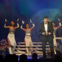 Цирк на Коледния Концерт на Искра Радева: Забравиха музиката за Марги  Хранова, Веско Маринов изпоти танцьорките, Васко Найденов пререди колегите си, Орлин Горанов със зъбобол (Снимки)