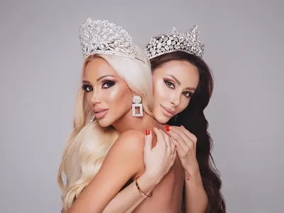 Две миски с горещо и провокативно послание за Коледа (Снимки)