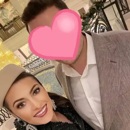 Гери Дончева празнува годишнина