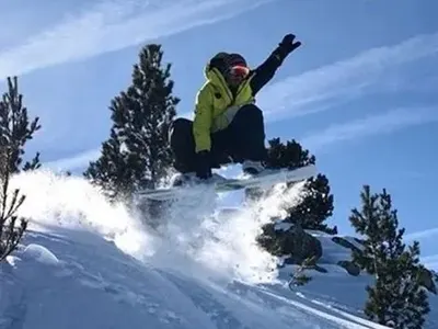 Калин Врачански извади сноуборда