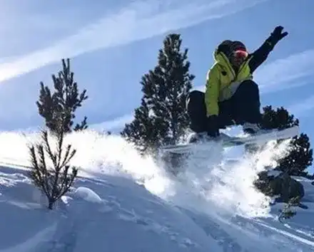 Калин Врачански извади сноуборда