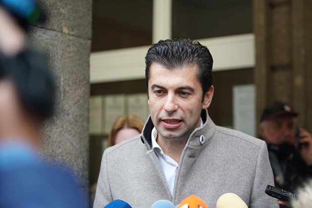 Киро Канадеца искал да стане китарист или алпинист