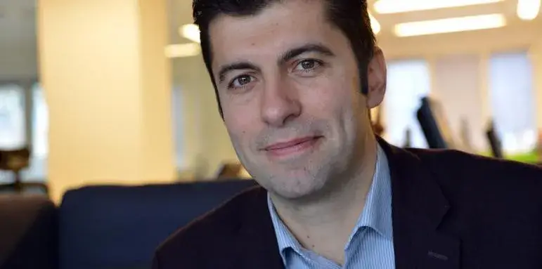 Киро Канадеца искал да стане китарист или алпинист