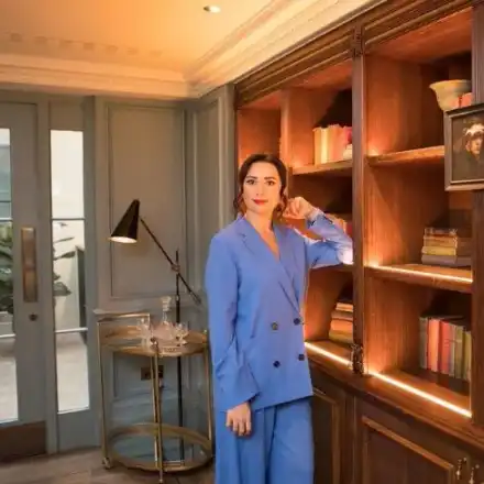 Кобилкина не виждала сняг от 3 години! Върна се у нас, за да представи книгата си