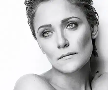 Койна Русева изгони гардовете на къщата си