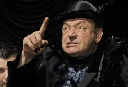 Крадци професионалисти ошушкаха дома на  Антон Радичев