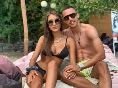 Национал би шута на горещата Вики, не искала в Америка