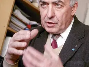 Не ракът, а масивен  инфаркт убил сина  на Гриша Филипов ( Приживе, той бил убеден, че извънземни съществуват)