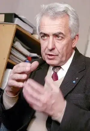 Не ракът, а масивен  инфаркт убил сина  на Гриша Филипов ( Приживе, той бил убеден, че извънземни съществуват)