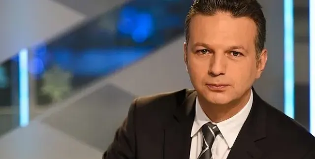 Ники Дойнов расъл в краката на Жельо Желев! Баща му Стефан бил красавец като Ален Делон