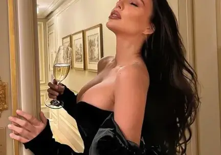 Николета Лозанова с френски рожден ден