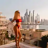 Нора Недкова купонясва в Абу Даби