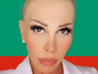 Ново 20! Луна прави партия!