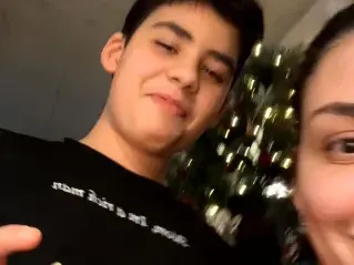 О, небеса!  Деси Цонева нарича сина си „простак” и „тъпак”