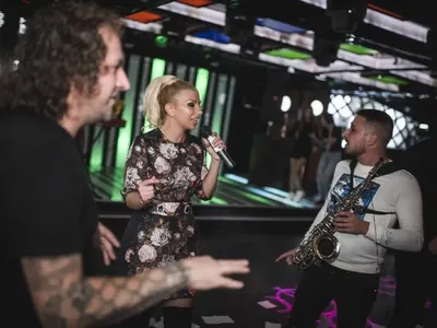 Отвори врати най-новият лидер на нощна София! (СНИМКИ)