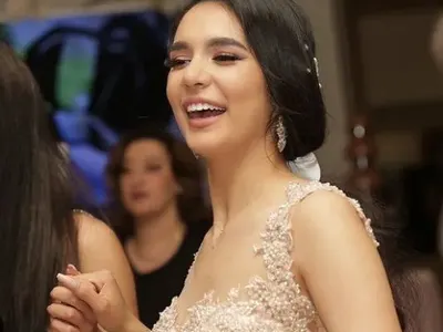 Щерката на Бони порасна! Вижте я (СНИМКИ)