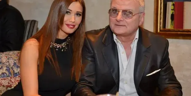 Сигнал до HotArena: Вижте какво работи в Дубай бившата на Христо Сираков (Биляна Евгениева прави компания на богати мъже)