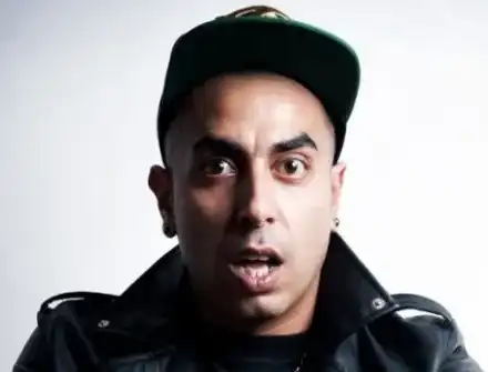 След мощно парти: 100 Кила загуби гласа си