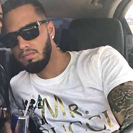 След раздялата: Джино бръмчи из Чикаго, гаджето му учи медицина у нас (Снимки)