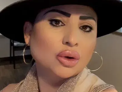 Софи и Гринго неразделни след драмата