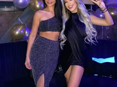 Тита тунингова сестра си