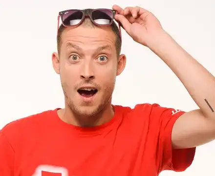 Уош MC лежи потрошен в болница (СНИМКИ)