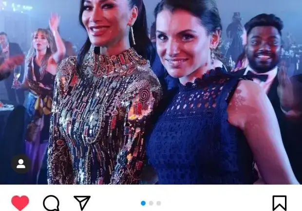 Водеща на БНТ на парти с Никол Шерцингер