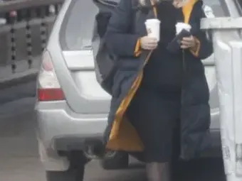 Закова стотака: Лора Крумова  се предаде пред  килограмите