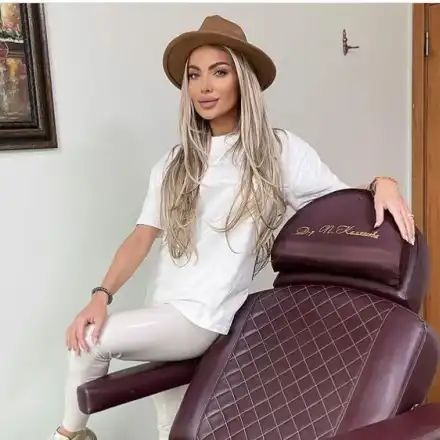 Златка Райкова разкри с каква процедура поддържа кожата си