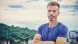 АД: Ники Илиев фалирал, заради филма „Нокаут”, тогава се развеждал със Саня