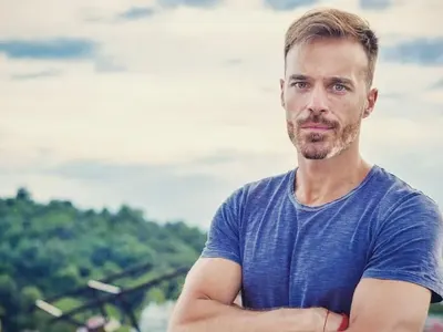 АД: Ники Илиев фалирал, заради филма „Нокаут”, тогава се развеждал със Саня