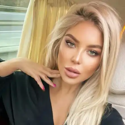 Андреа втрещи последователите си: Пребиха ме! Скачаха върху мен, докато не спрях да дишам!