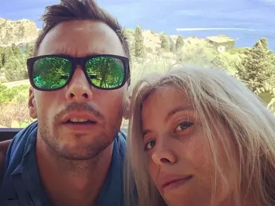 Бившата на Бойко Кръстанов се СГОДИ! Виттория каза „Да“ на фотограф