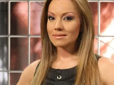 Божана Филипова става писателка