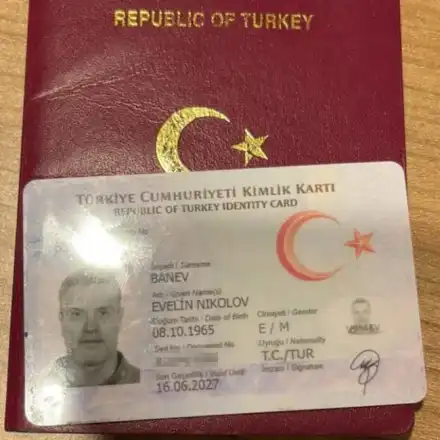 Брендо стана турчин срещу 305 000 долара (Снимки)