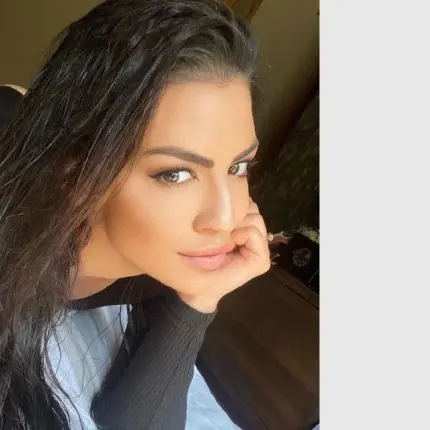 Деси Цонева получила шок в заседнал асансьор