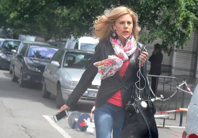 Деси Плевнелиева след кражбата на джипа й: Пускането на крадеца е пародия, добре че синът ми не беше в колата!