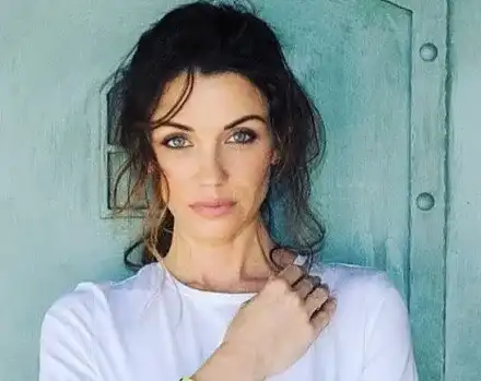 Диляна Попова излекувала любовната си мъка в САЩ