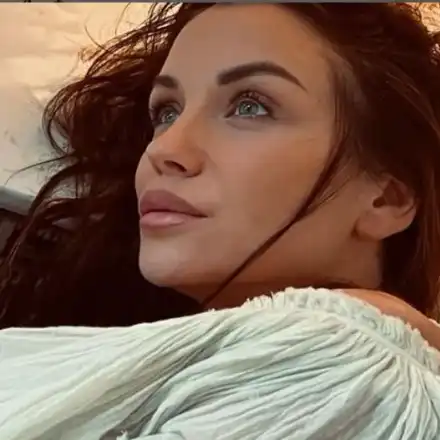 Диляна Попова се моли да не затворят кината