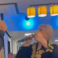 Джисъса показа, че има и други таланти освен да опложда плеймейтки