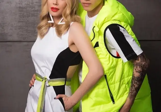 Емилия платила 300 бона за клип с Денис Теофиков, феновете я молят да го пусне (Снимки)