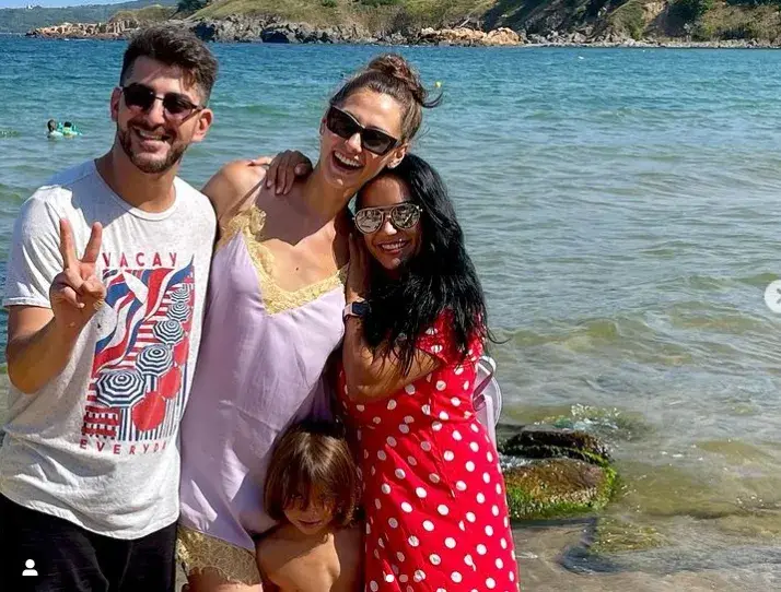 Гаджето на Сашо Кадиев гледа щерка му, манекенката е супер  добра мащеха